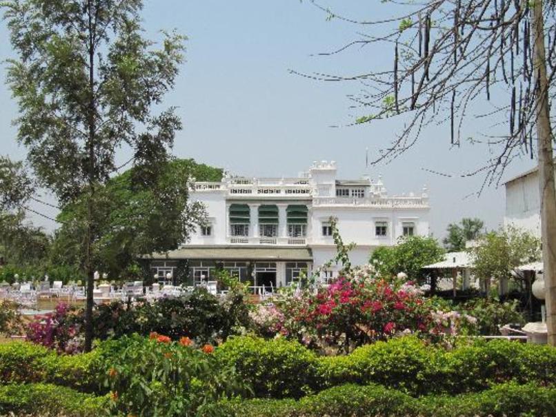 The Green Hotel Mysore Esterno foto