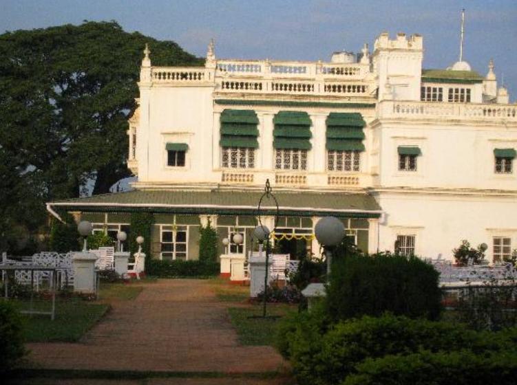 The Green Hotel Mysore Esterno foto